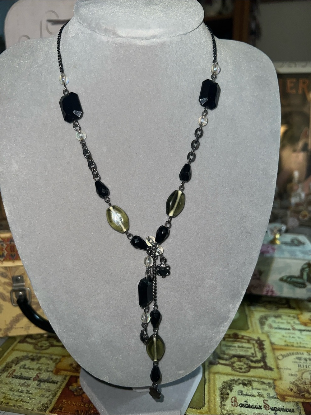 Black and gray Beaded Y-Necklace